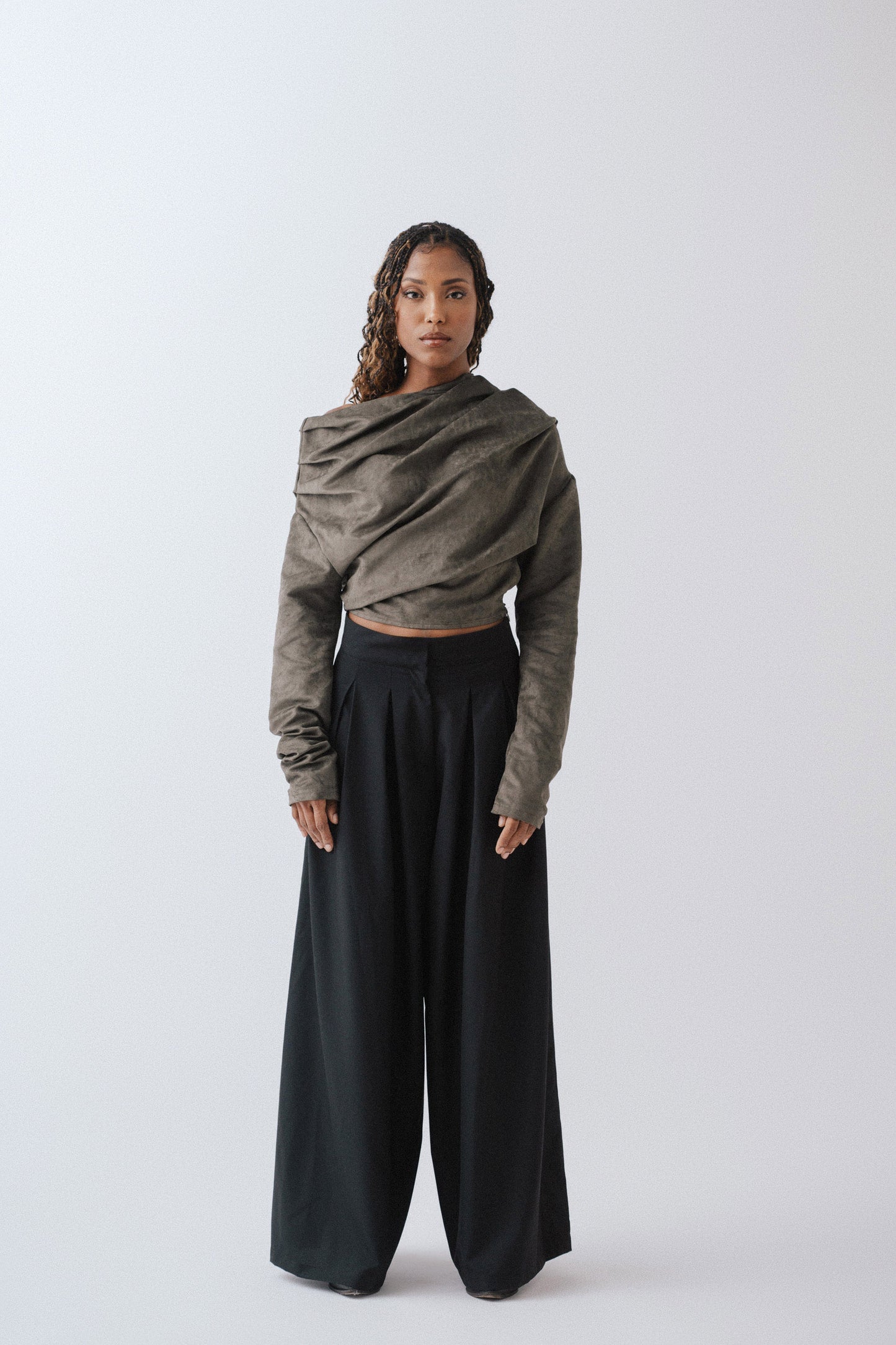 Approach Black Pants